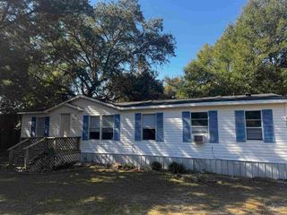 4409 Gatewood Ln, Pace, FL 32571