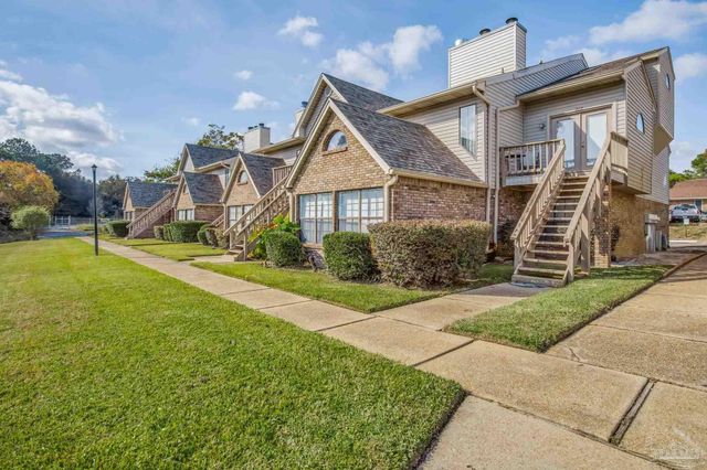 7150 Plantation Dr 222, Pensacola, FL 32504