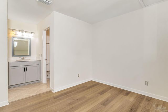 7150 Plantation Dr 222, Pensacola, FL 32504