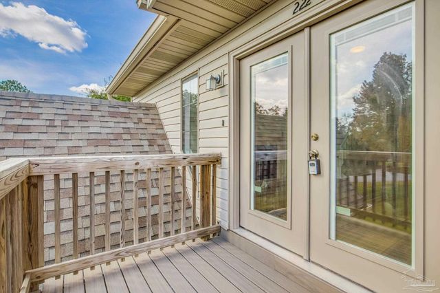 7150 Plantation Dr 222, Pensacola, FL 32504