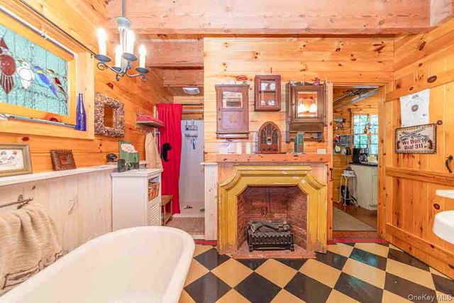 150 Wildwood Drive 20, South Fallsburg, NY 12733