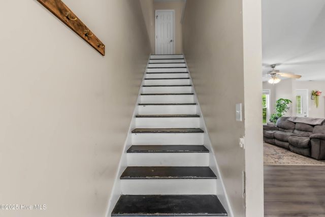 624 Walnut Drive, Jacksonville, NC 28540