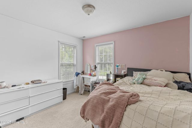 624 Walnut Drive, Jacksonville, NC 28540