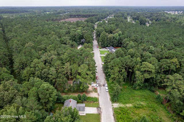 624 Walnut Drive, Jacksonville, NC 28540