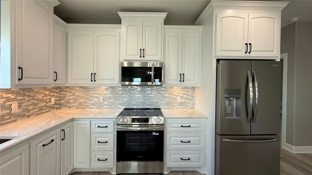 865 Palmetto Drive, Crystal Beach, TX 77650