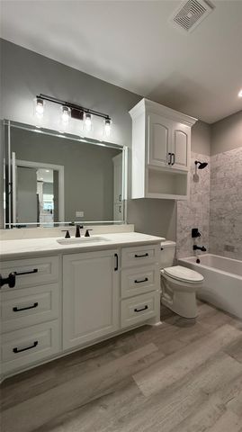 865 Palmetto Drive, Crystal Beach, TX 77650