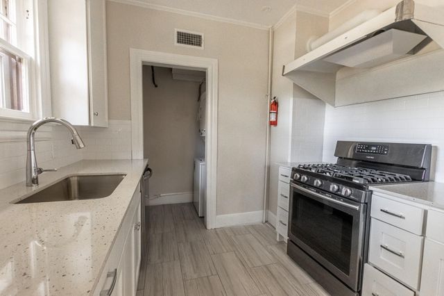 3901 Prescott Avenue 3903, Dallas, TX 75219