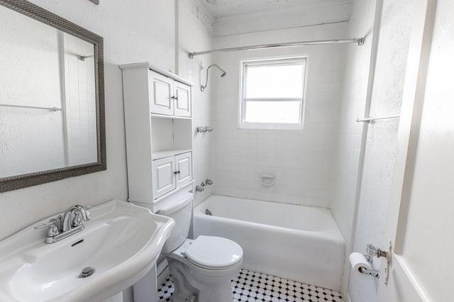 3901 Prescott Avenue 3903, Dallas, TX 75219