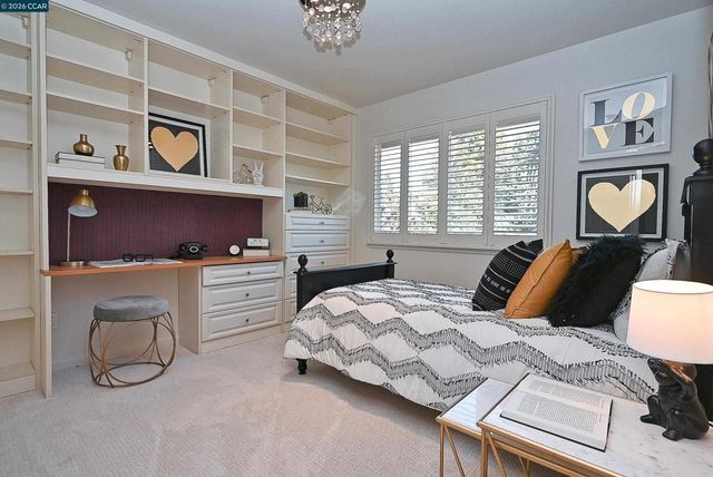 672 672 Enrica Ln, Walnut Creek, CA 94597