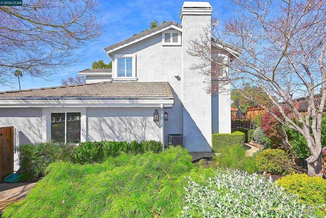 672 672 Enrica Ln, Walnut Creek, CA 94597