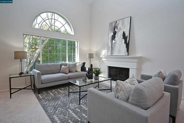 672 672 Enrica Ln, Walnut Creek, CA 94597