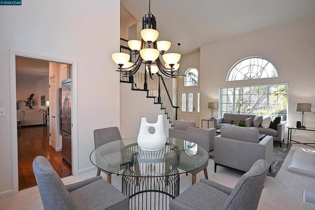 672 672 Enrica Ln, Walnut Creek, CA 94597