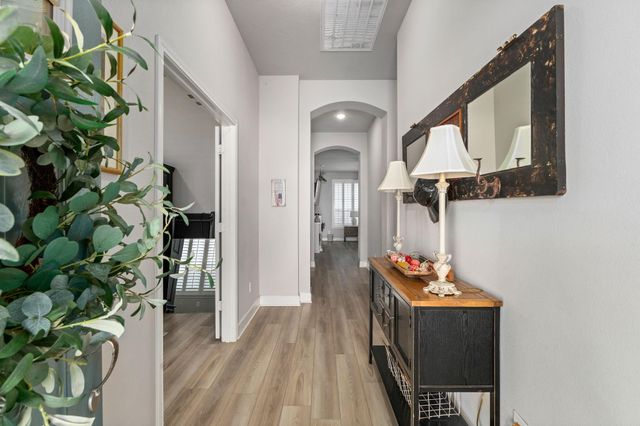 2001 Vineyard Pass, Brenham, TX 77833