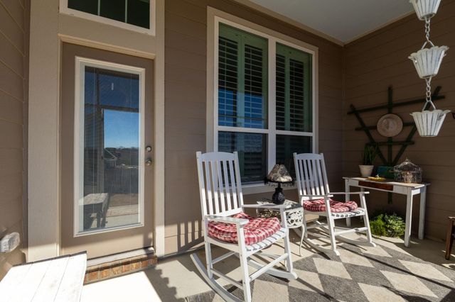 2001 Vineyard Pass, Brenham, TX 77833