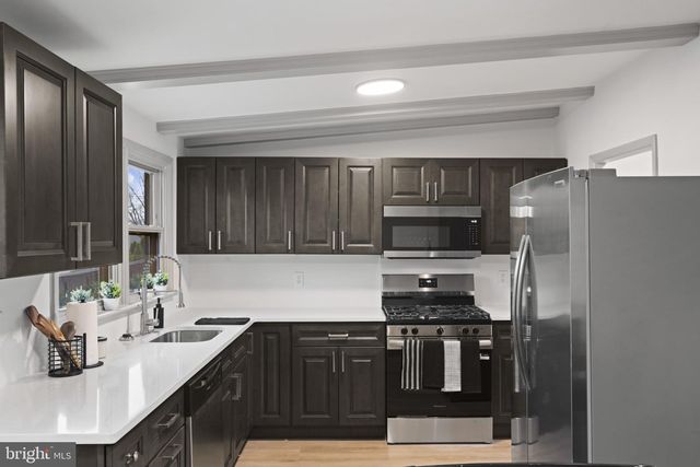 456 E ELM ST, Lebanon, PA 17042