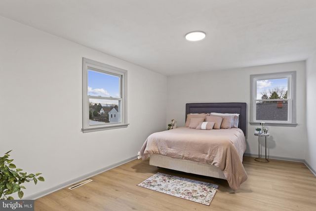 456 E ELM ST, Lebanon, PA 17042