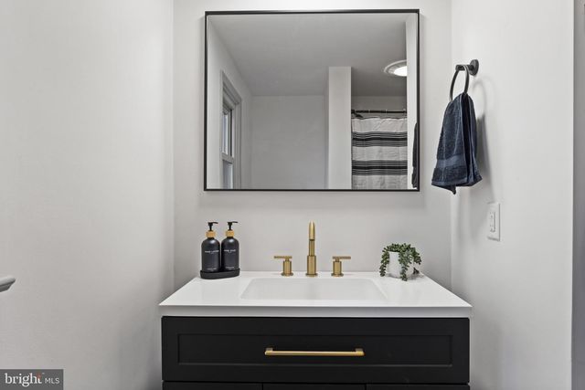 456 E ELM ST, Lebanon, PA 17042