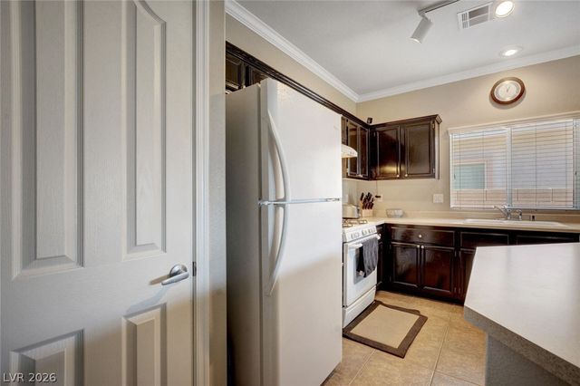 1209 ECHO BEACH Avenue, North Las Vegas, NV 89086