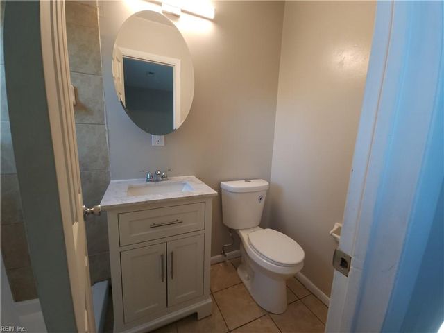 846 Drawbridge DR, Chesapeake, VA 23323