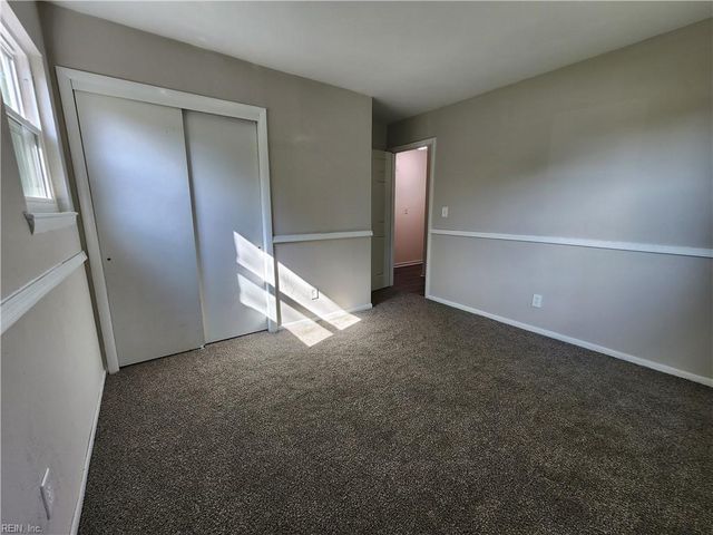 846 Drawbridge DR, Chesapeake, VA 23323