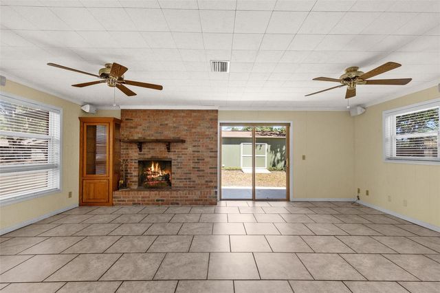 12721 SUMMIT STREET, Tampa, FL 33612