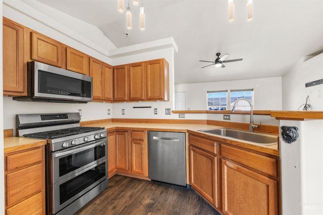 1414 Valencia Street, Twin Falls, ID 83301
