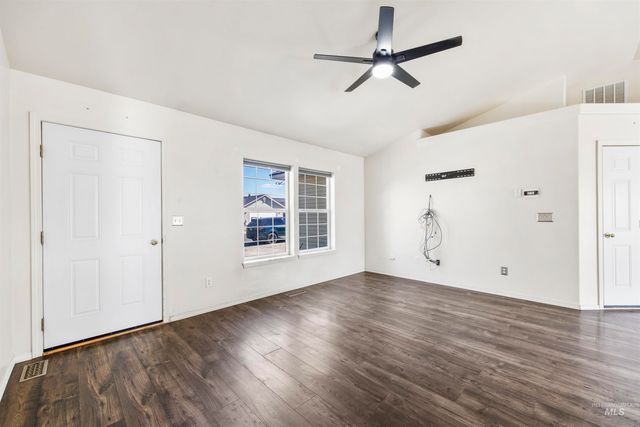 1414 Valencia Street, Twin Falls, ID 83301