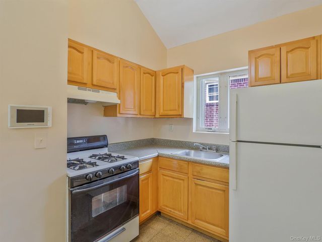 86-66 Midland Parkway, Jamaica, NY 11432