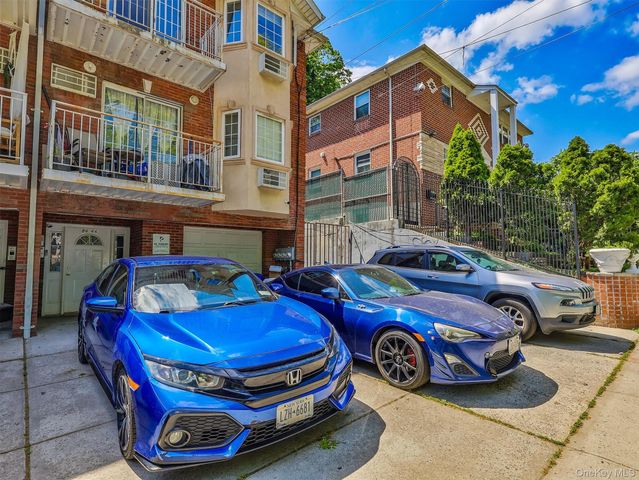 86-66 Midland Parkway, Jamaica, NY 11432