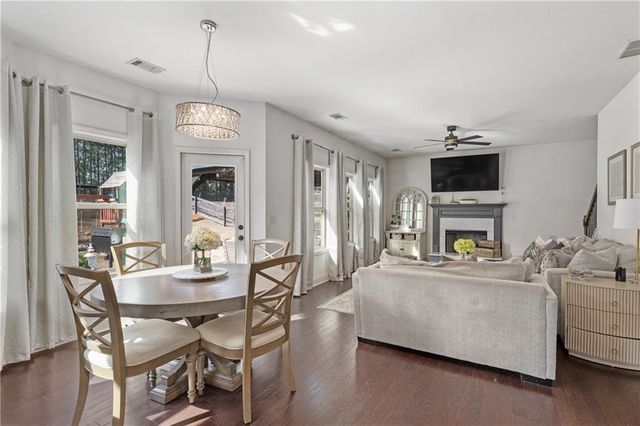 355 Fieldstone Lane, Dallas, GA 30132