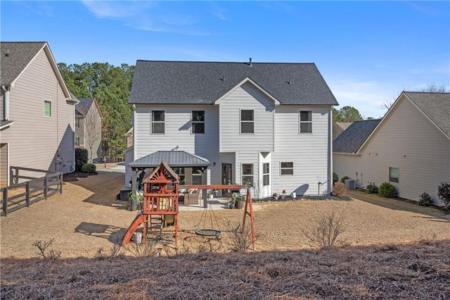 355 Fieldstone Lane, Dallas, GA 30132