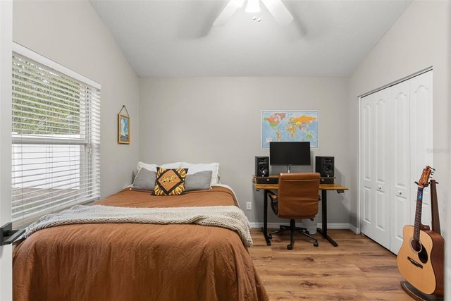 8204 GINGER PINE WAY, Tampa, FL 33647