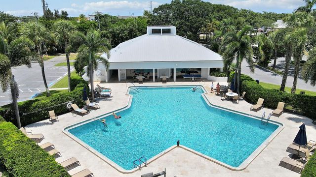 1748 Jupiter Cove Drive 417, Jupiter, FL 33469