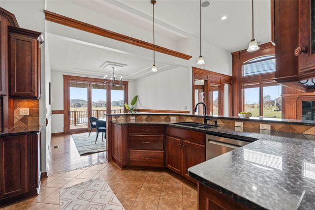 2508 Cottonwood Road, Ames, IA 50014