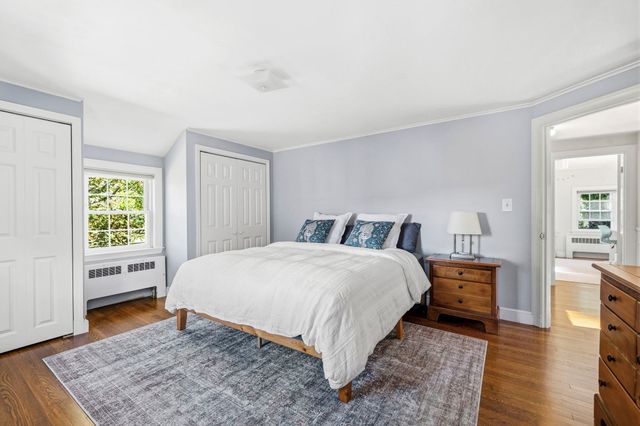 37 Century Ln, Milton, MA 02186