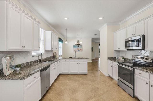 9828 HILLTOP DRIVE, Venice, FL 34292