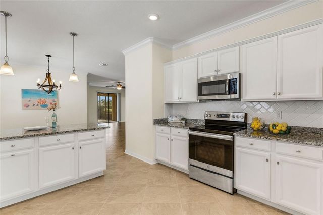 9828 HILLTOP DRIVE, Venice, FL 34292