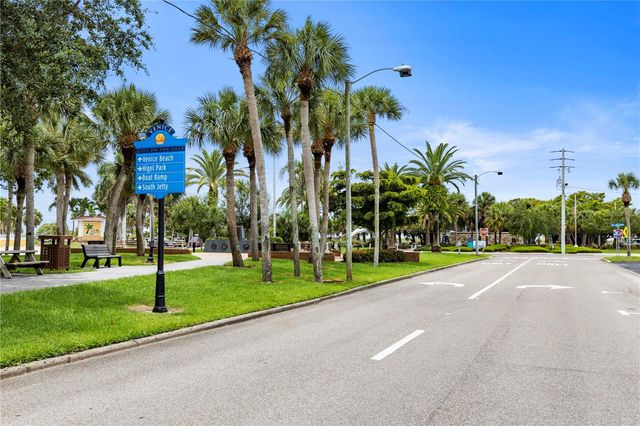 9828 HILLTOP DRIVE, Venice, FL 34292