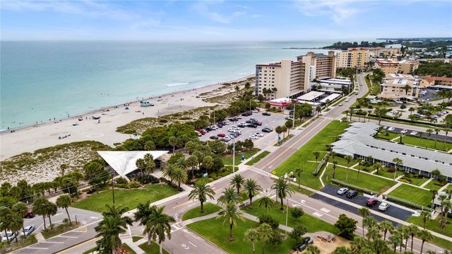 9828 HILLTOP DRIVE, Venice, FL 34292