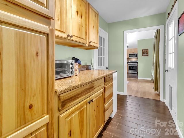 96 Garden Court, Maggie Valley, NC 28751