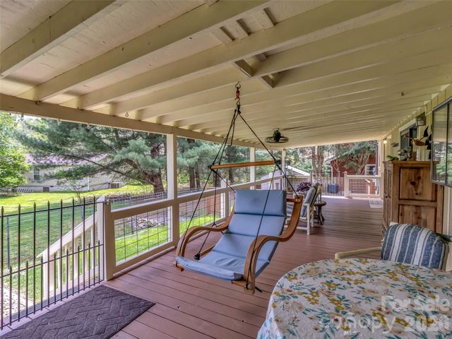 96 Garden Court, Maggie Valley, NC 28751