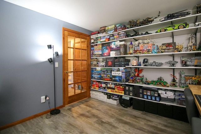 804 Whispering Way, Cottage Grove, WI 53527
