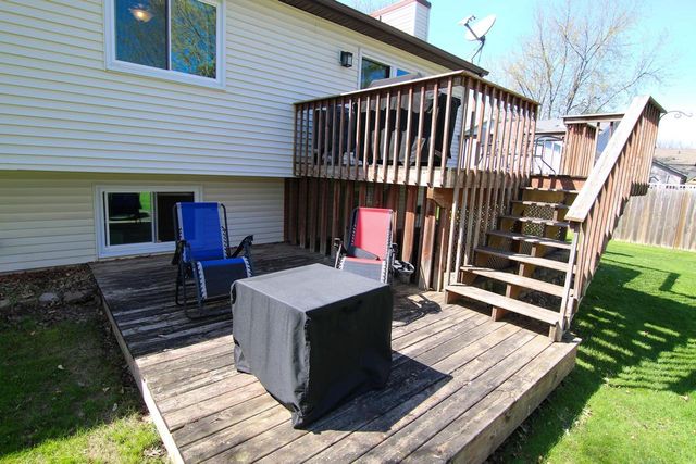 804 Whispering Way, Cottage Grove, WI 53527