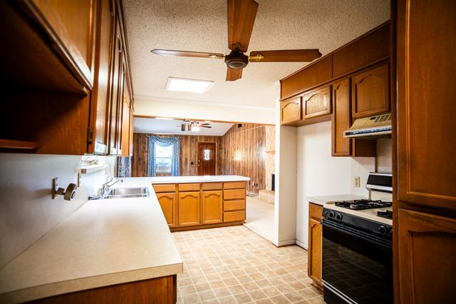 8312 Llano Avenue, Benbrook, TX 76116