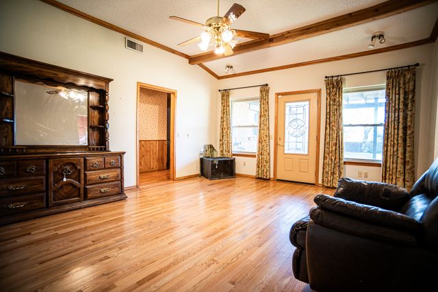 8312 Llano Avenue, Benbrook, TX 76116