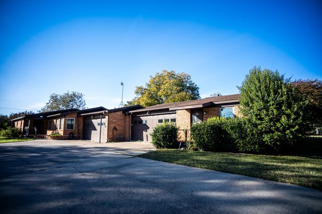 8312 Llano Avenue, Benbrook, TX 76116