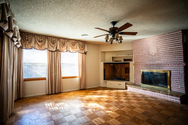 8312 Llano Avenue, Benbrook, TX 76116