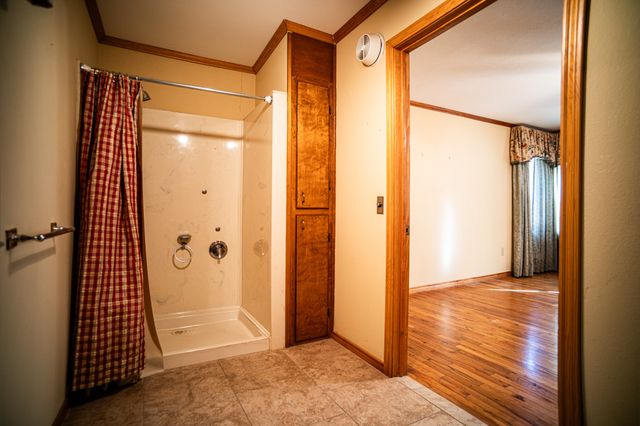 8312 Llano Avenue, Benbrook, TX 76116