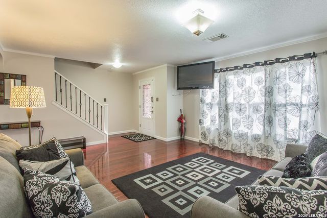 8414 Cross, San Antonio, TX 78251