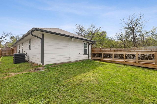 101 W Ross Street, Sulphur Springs, TX 75482